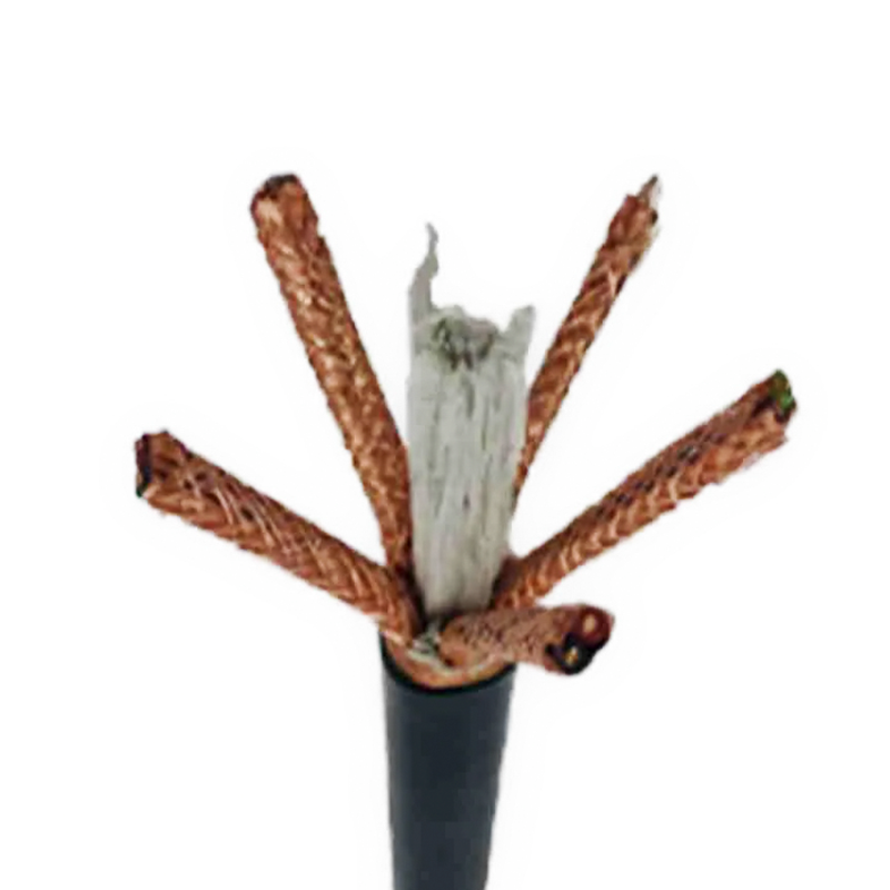 Fils et câbles pour ordinateurs, appareils électriques, instruments et équipements